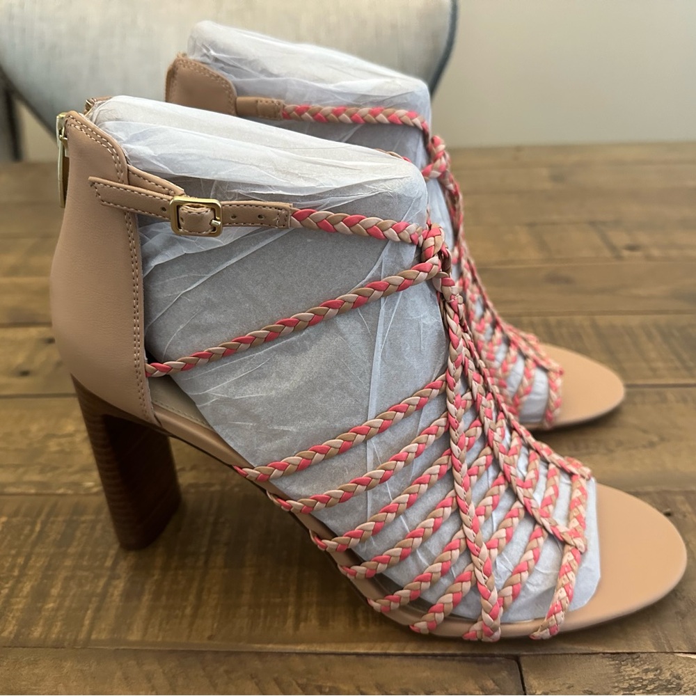 NWOT Vince Camuto Ariah Braided Sandal -Size 11